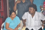 telugu-film-industry-at-dasari-padma-condolences