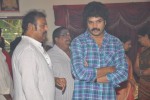 telugu-film-industry-at-dasari-padma-condolences