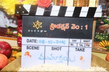 VR Chalana Chitralu Production No 1 Movie Opening - 18 of 61