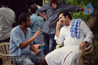 Yatra Movie Working Photos - 19 of 29