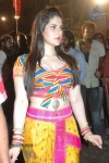zarine-khan-at-naan-rajavaaga-pogiren-shooting-spot