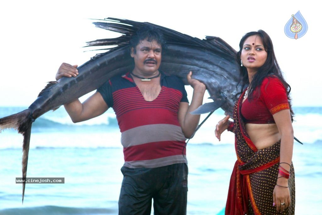 Adhiradi Tamil Movie Pics - 17 / 17 photos
