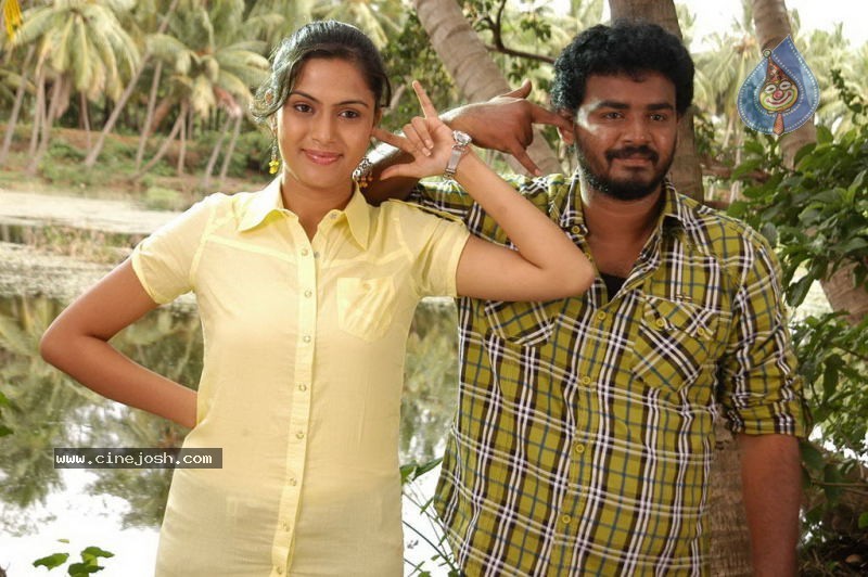 Amara Tamil Movie Stills - 18 / 29 photos