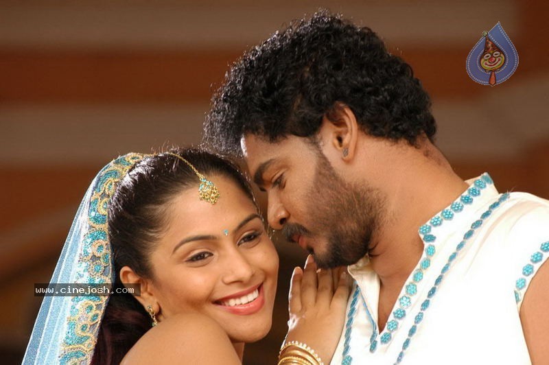 Amara Tamil Movie Stills - 21 / 29 photos