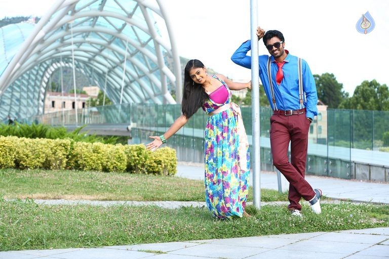 Anaganaga Oka Chitram New Photos - 4 / 9 photos