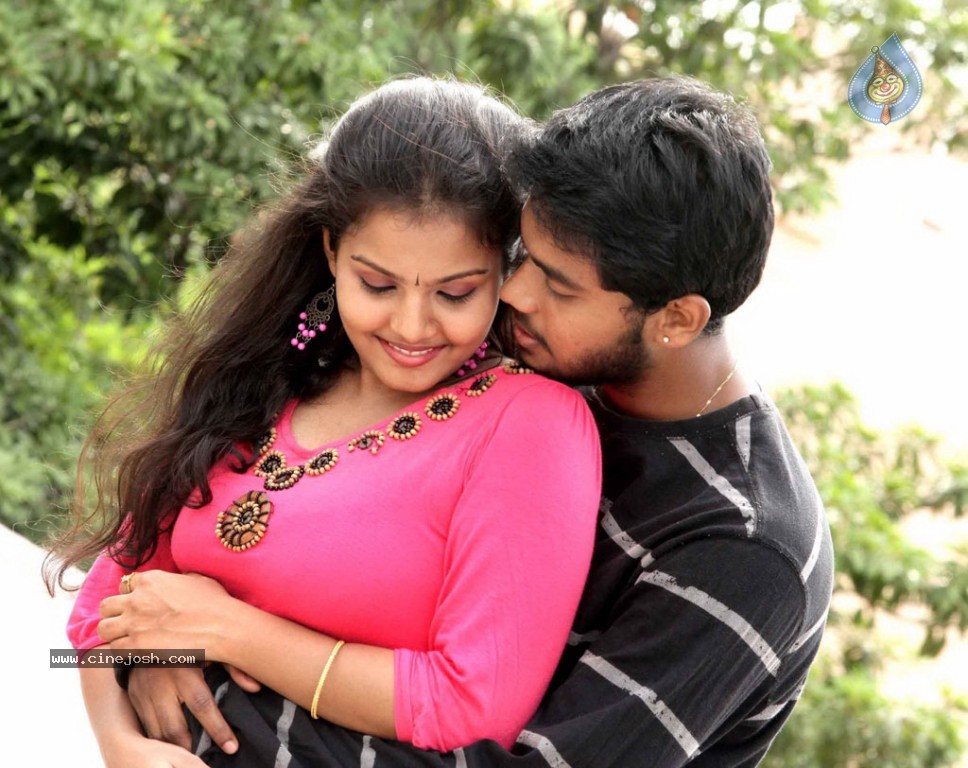 Anbha Azhaga Tamil Movie Stills - 16 / 26 photos