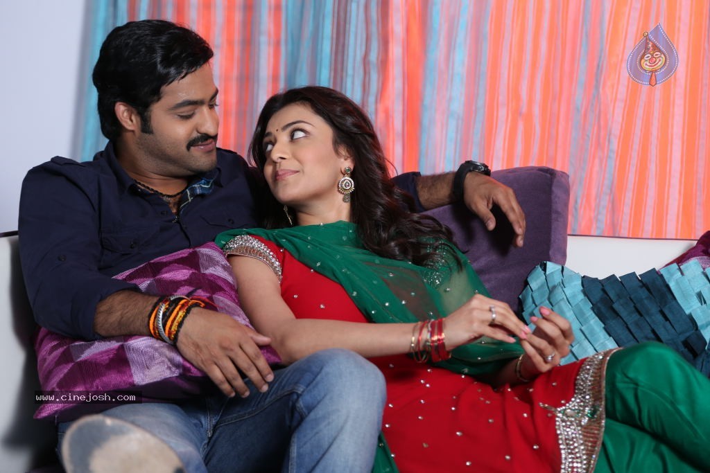 Baadshah New Stills - 3 / 64 photos