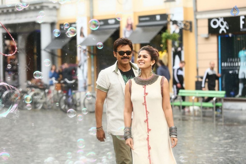 Babu Bangaram Movie Gallery - 18 / 31 photos