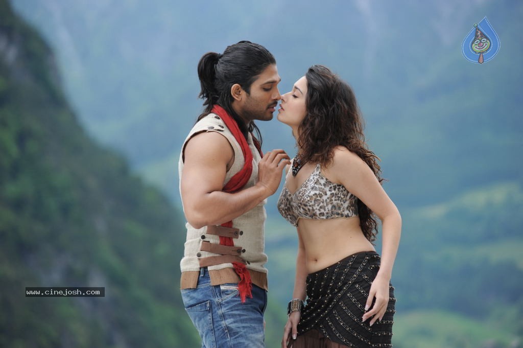 Badrinath Movie Stills - 3 / 9 photos