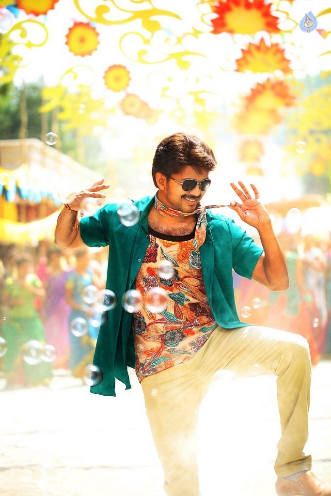 Bairavaa Tamil Movie Stills - 1 / 5 photos