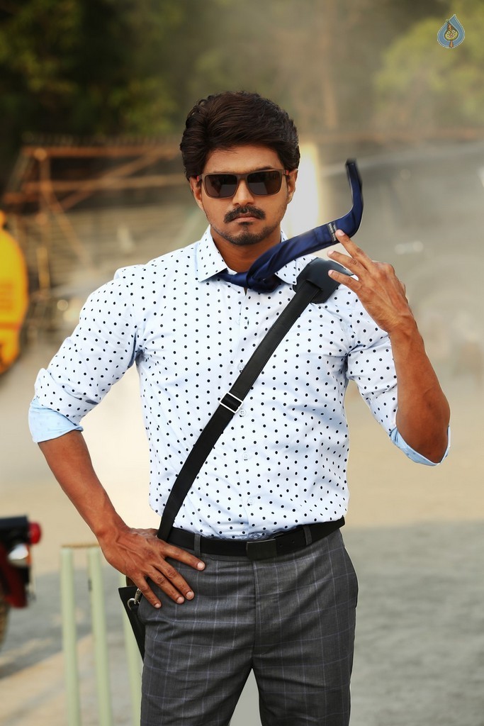 Bairavaa Tamil Movie Stills - 2 / 5 photos