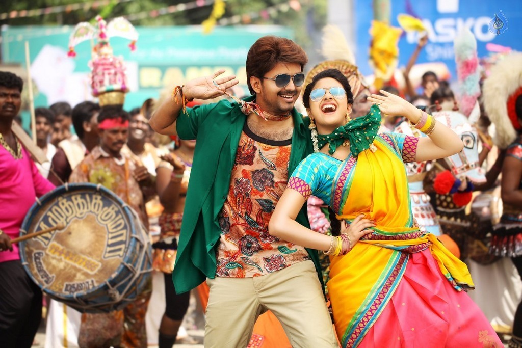 Bairavaa Tamil Movie Stills - 4 / 5 photos