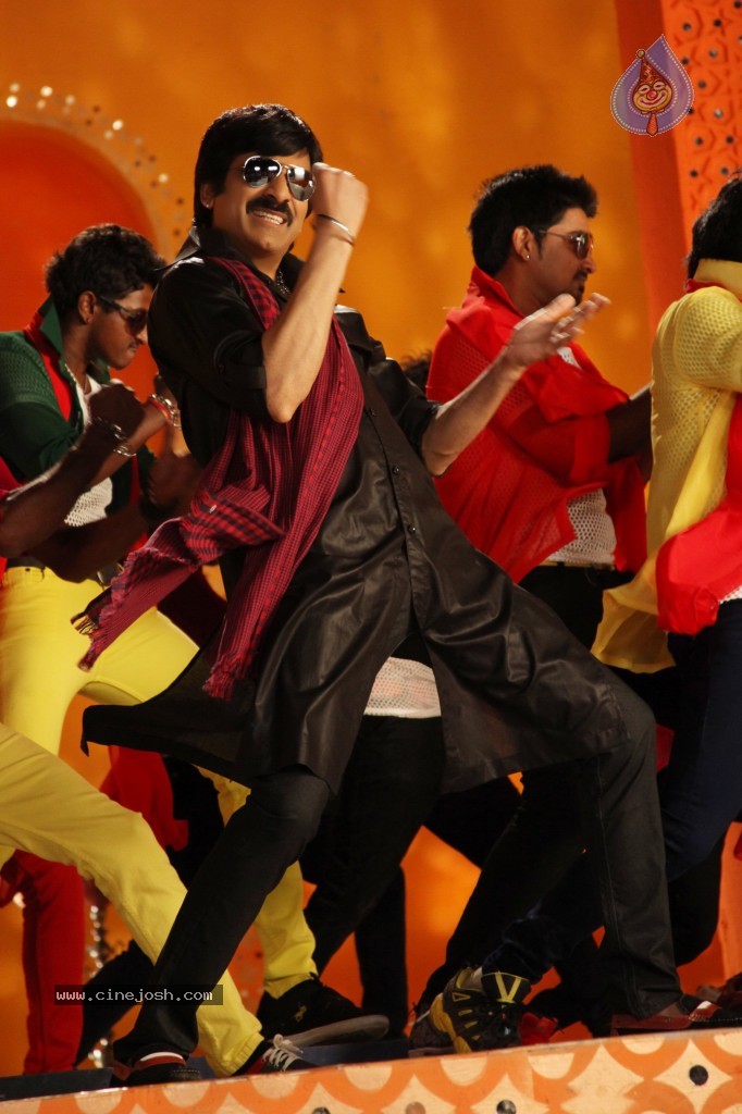 Balupu Movie New Hot Stills - 6 / 14 photos