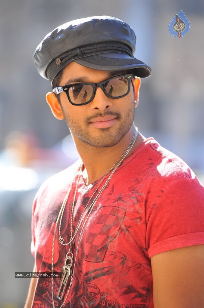 Bunny Stills in Iddarammayilatho - 5 / 5 photos