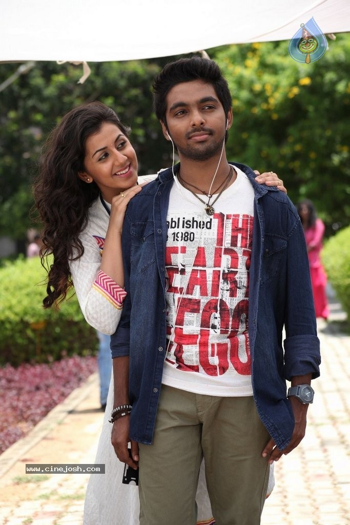 Darling Tamil Movie Stills - 8 / 21 photos