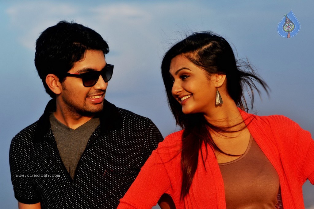 Dil Deewana Movie Stills - 3 / 22 photos