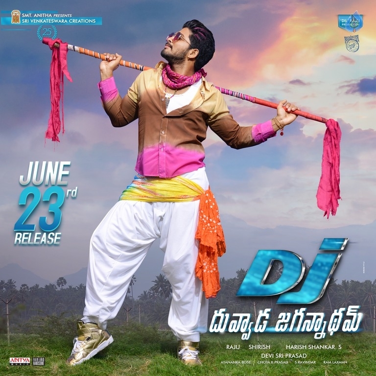 DJ Duvvada Jagannadham New Posters - 1 / 3 photos