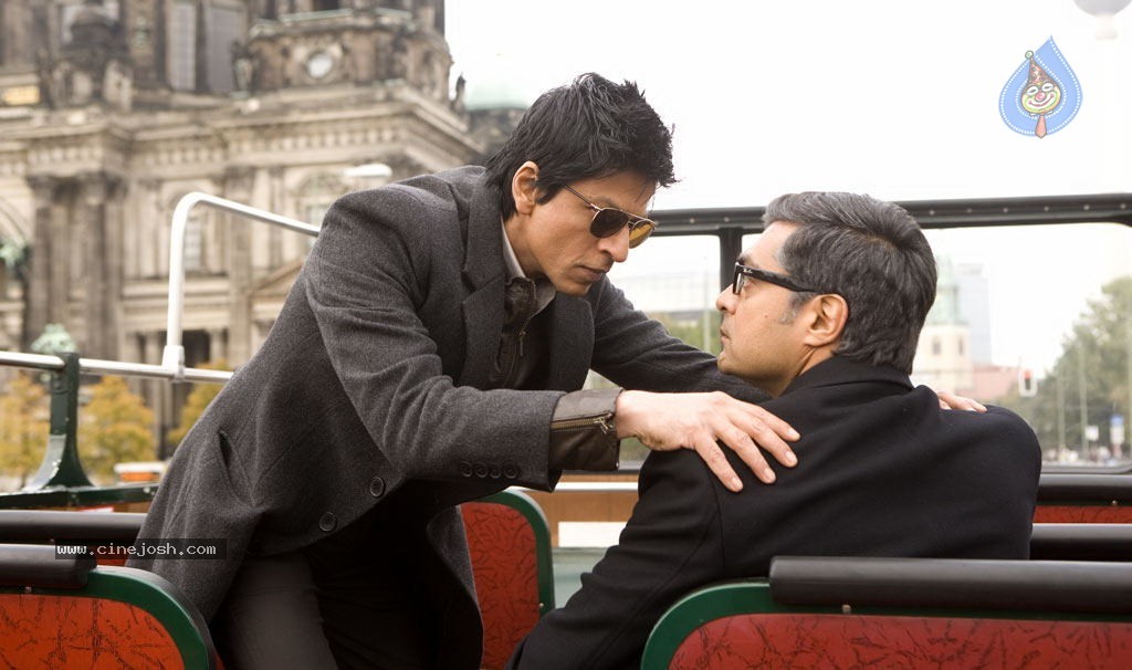 Don 2 Movie Stills - 11 / 16 photos