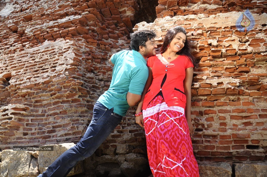 Eera Veyyil Tamil Movie Stills - 17 / 31 photos