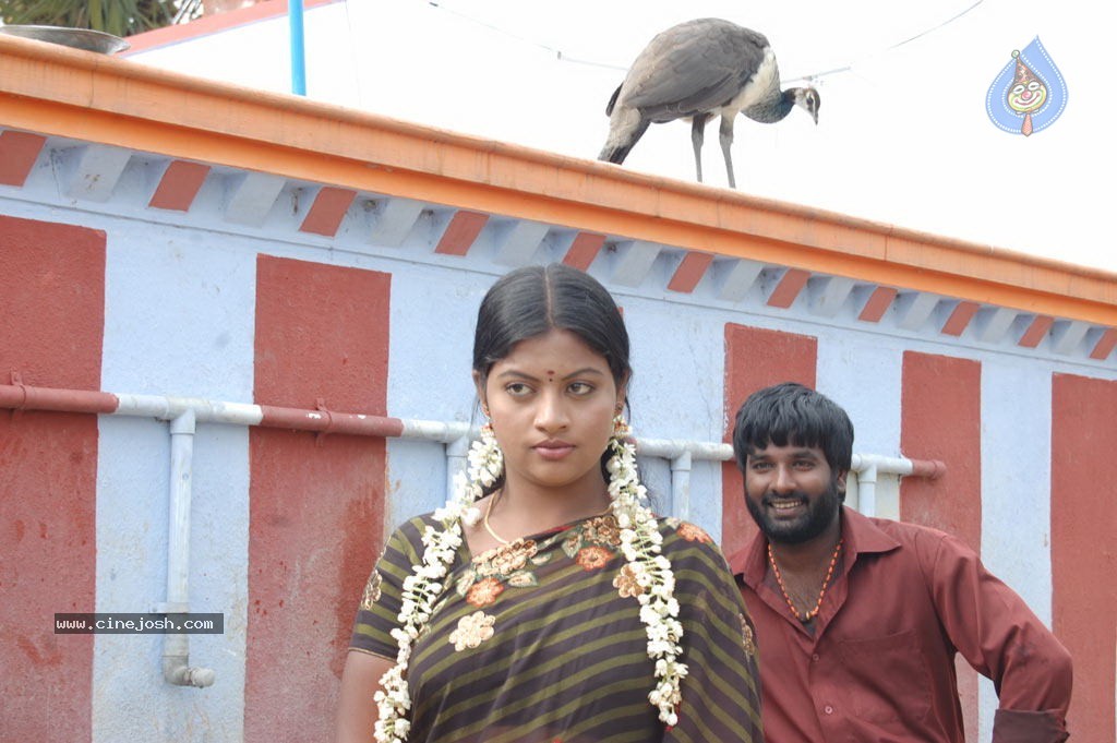 Ganja Koottam Tamil Movie Stills - 16 / 46 photos