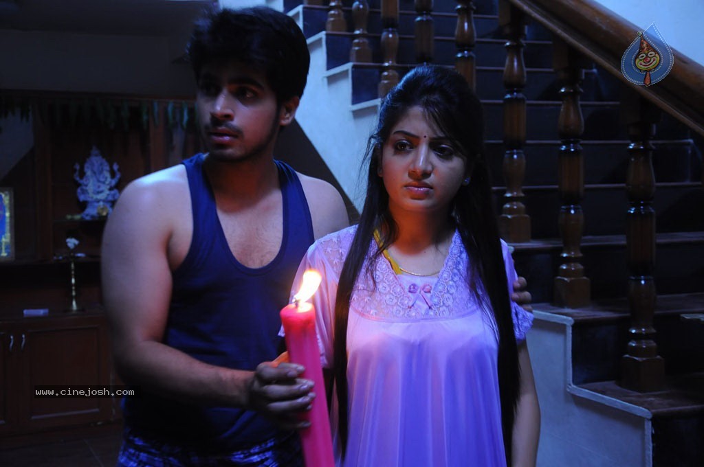 Guest Tamil Movie Stills - 6 / 8 photos