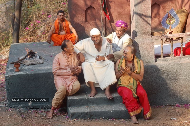 Guruvaaram Movie Stills - 7 / 41 photos