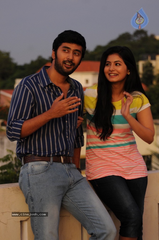 Hyderabad Love Story New Stills - 9 / 20 photos