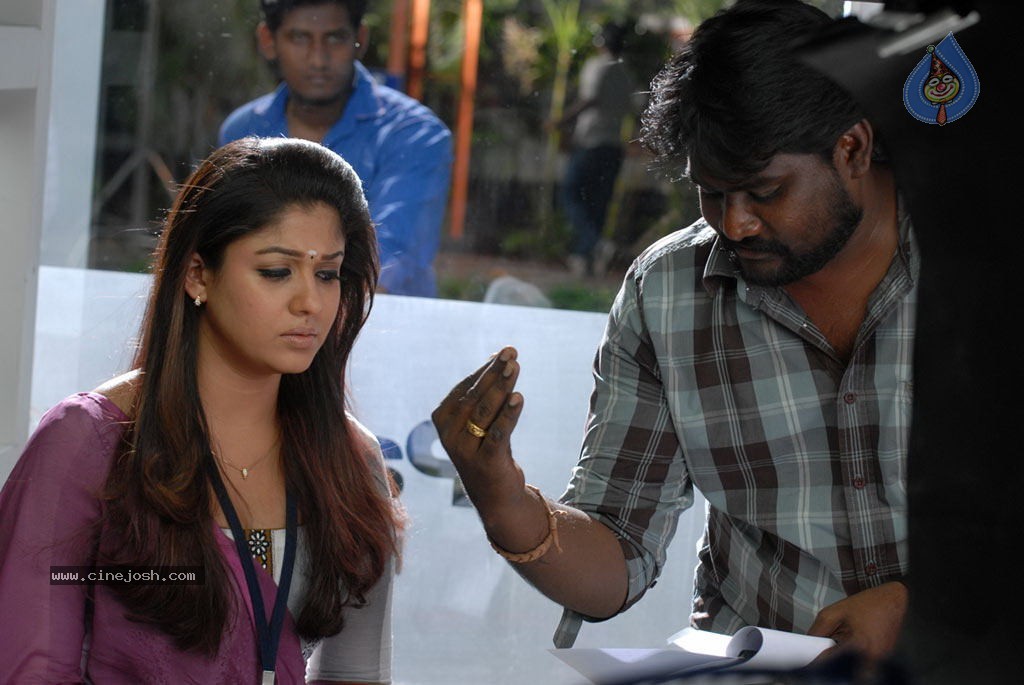 Idhu Kathirvelan Kadhal Tamil Movie Stills - 2 / 15 photos