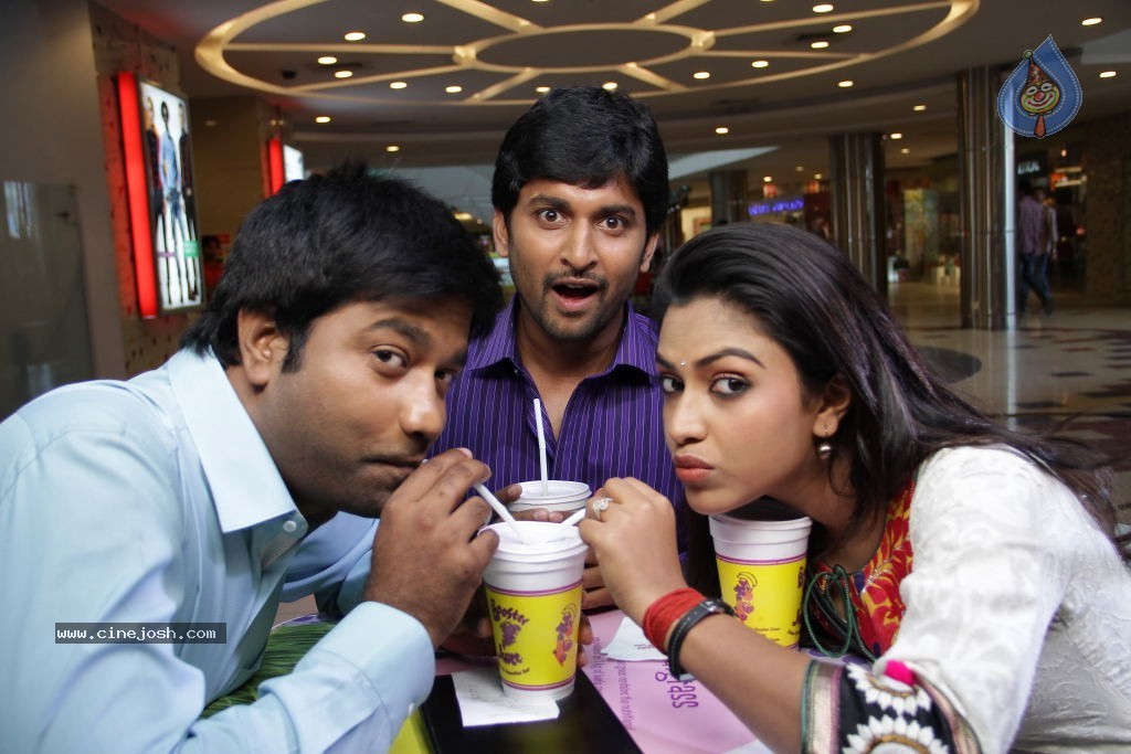 Jenda Pai Kapiraju Movie Stills - 9 / 11 photos