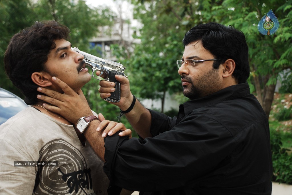 Jumbo Crime Story Movie Stills - 14 / 32 photos