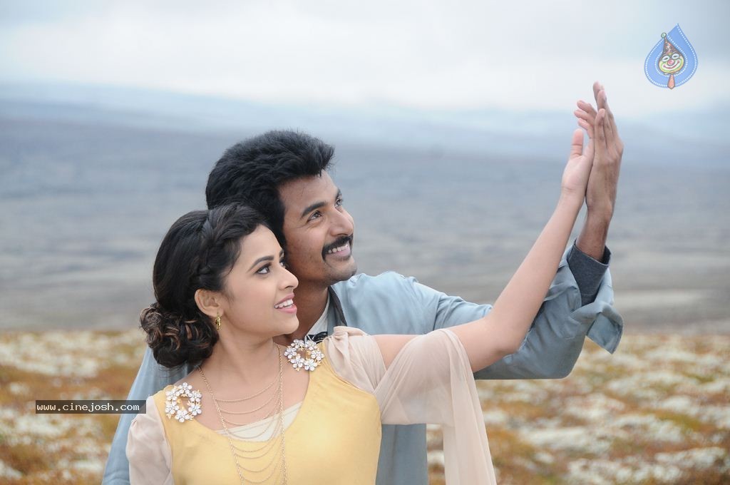 Kaaki Sattai Tamil Movie New Photos - 19 / 90 photos