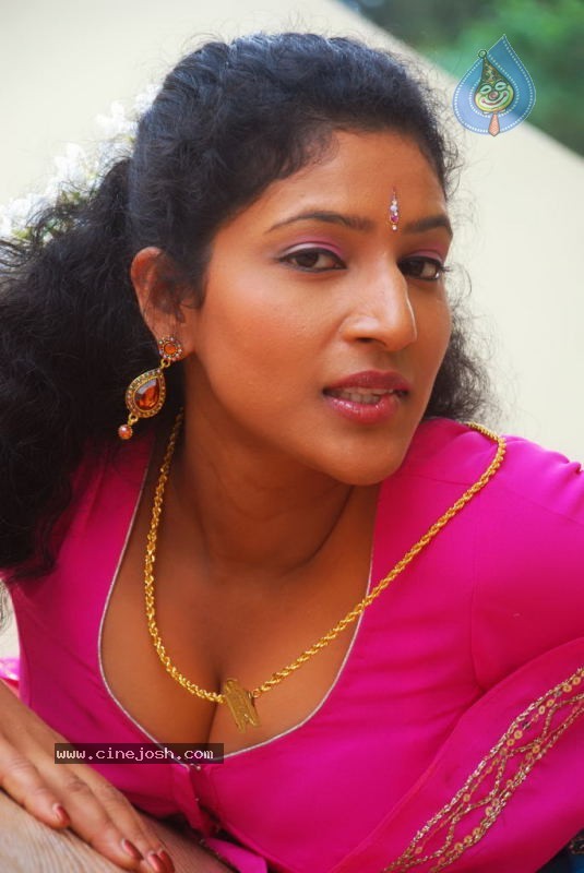 B Grade Tamil « HD Wallpaper For Actress-Actor-Movies Wallpaper.