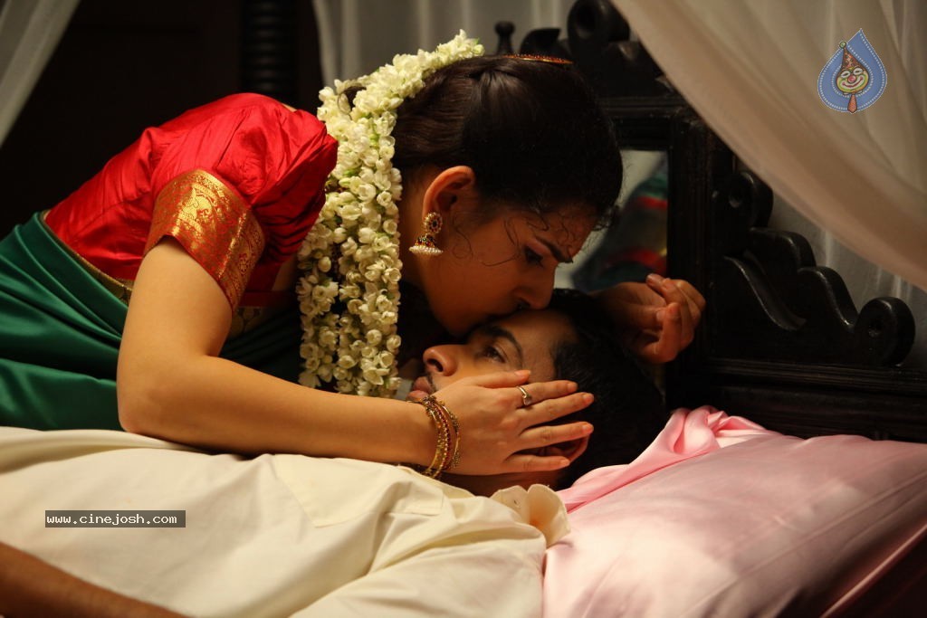 Kamalatho Naa Prayanam Spicy Stills - 2 / 26 photos