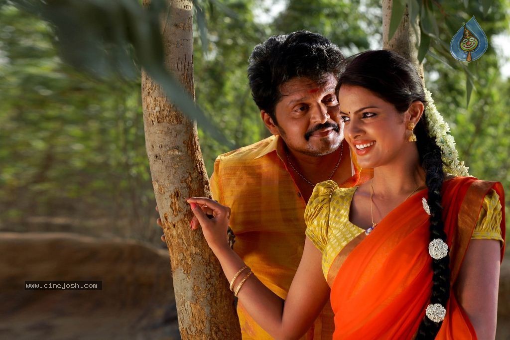 Kanniyum Kaalaiyum Sema Kadhal Tamil Movie Photos - 7 / 24 photos
