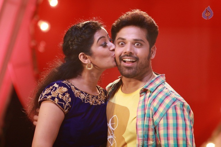 Kannullo Nee Roopame Movie Photos - 11 / 17 photos