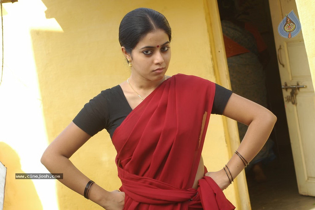 Karuvachi Tamil Movie Stills - 5 / 39 photos