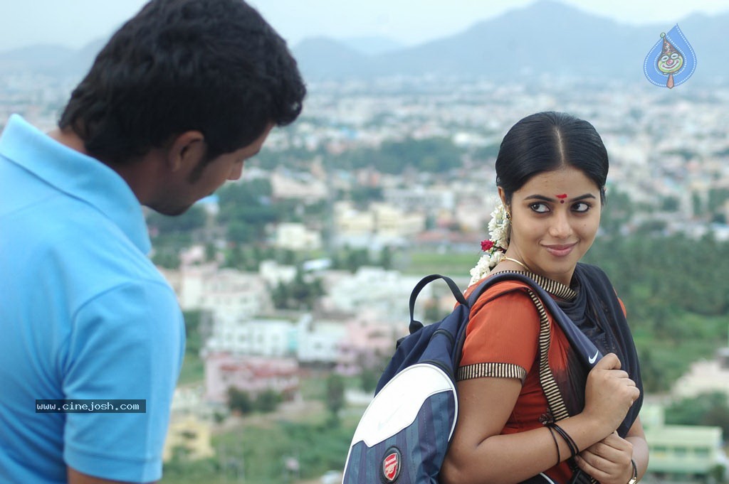 Karuvachi Tamil Movie Stills - 6 / 39 photos