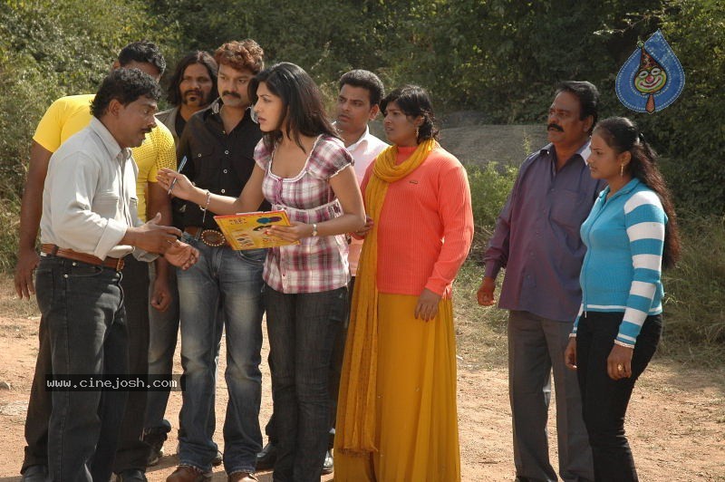 Killer Movie - Gadde Sindhura Stills - 7 / 27 photos