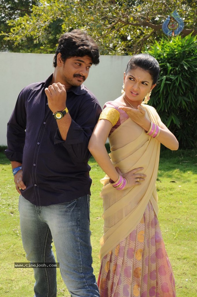 Kolagalam Tamil Movie New Pics - 20 / 55 photos
