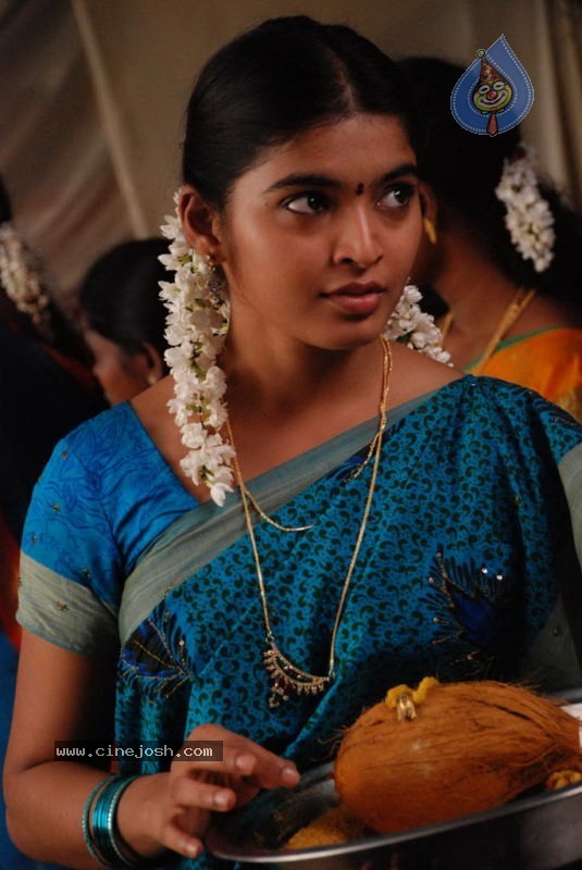 Kollaikaran Tamil Movie Stills - 4 / 25 photos