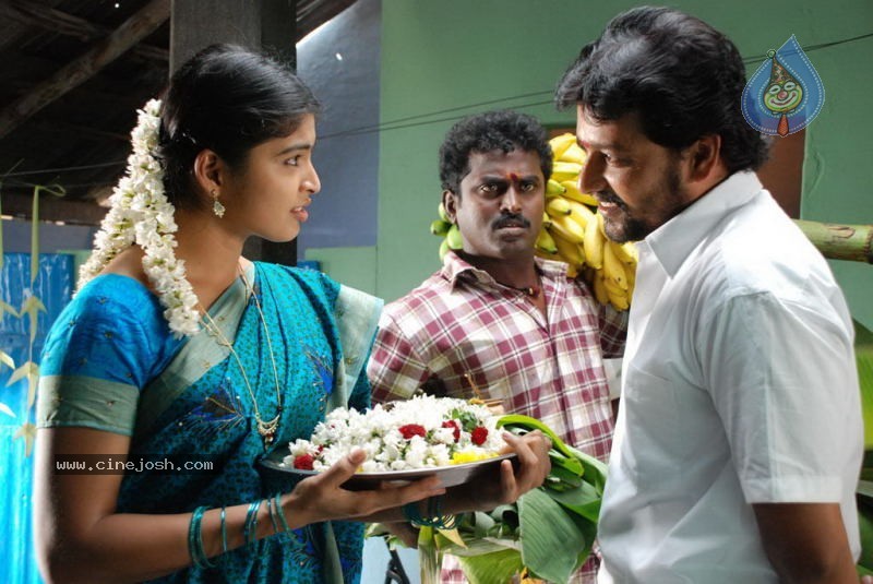 Kollaikaran Tamil Movie Stills - 20 / 25 photos