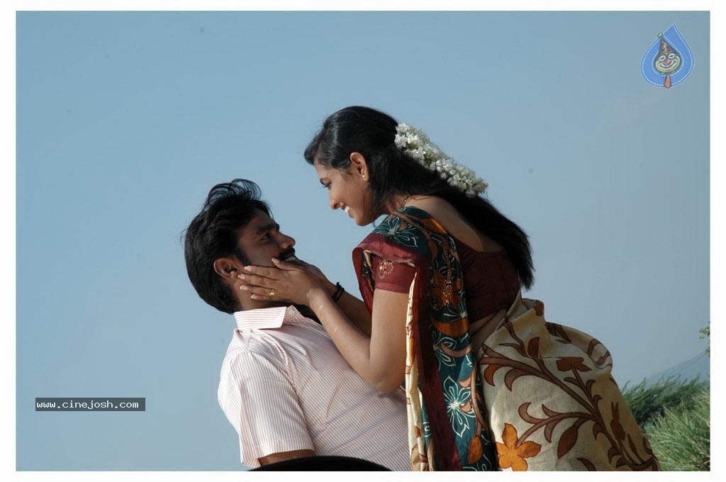 Korathandavam Tamil Movie Stills - 1 / 69 photos