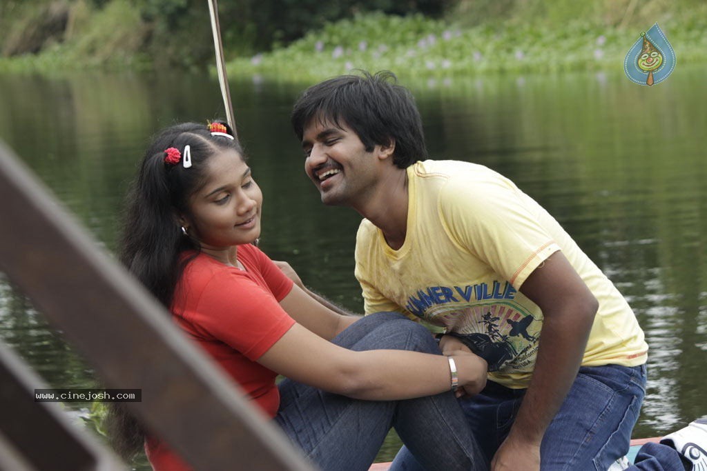 Kovalanin Kadhali Tamil Movie Stills - 14 / 32 photos