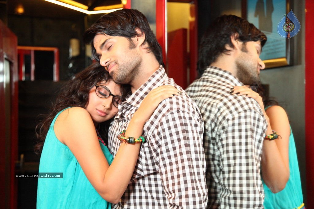 Love U Bangaram Movie New Pics - 73 / 138 photos