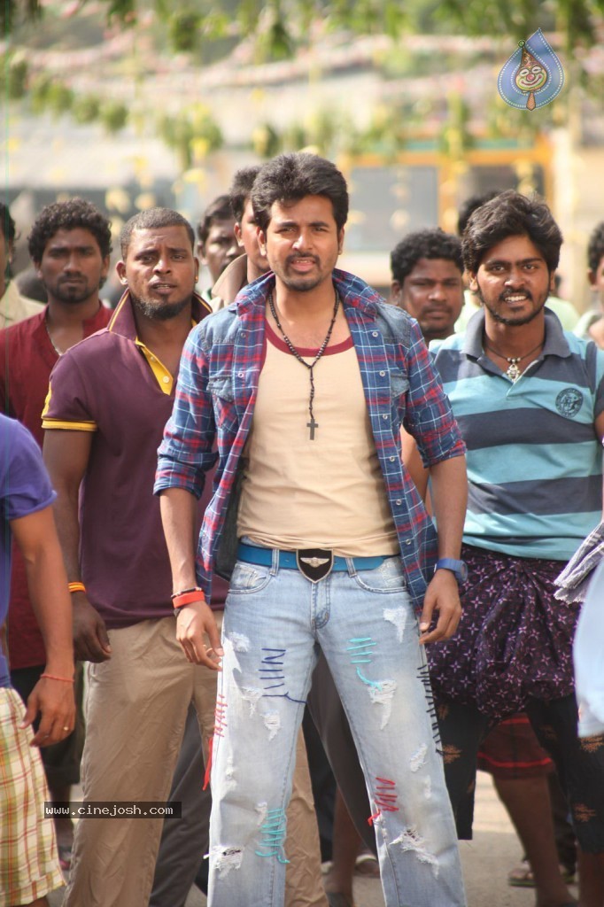 Maan Karate Tamil Movie Stills - 17 / 91 photos