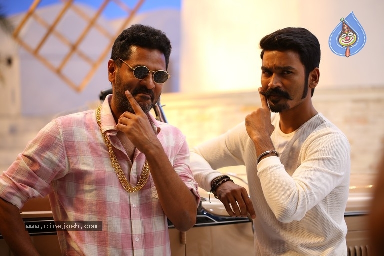 Maari 2 Movie Stills And Working Stills - 20 / 56 photos