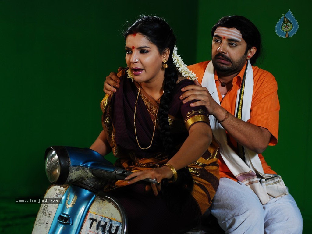 Madhana Mama Madisar Mami Tamil Movie Hot Stills - 10 / 28 photos