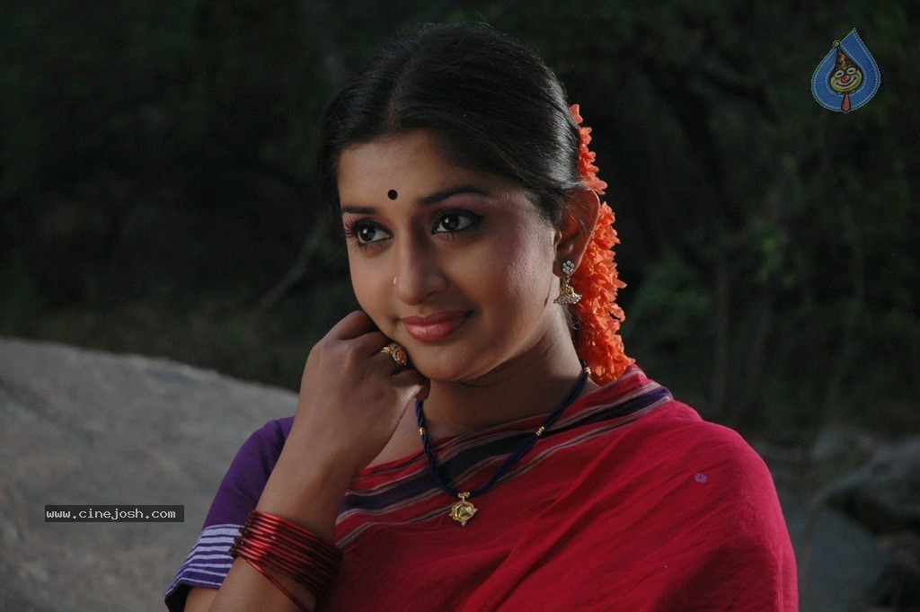 Mambattiyan Tamil Movie Stills - 2 / 33 photos