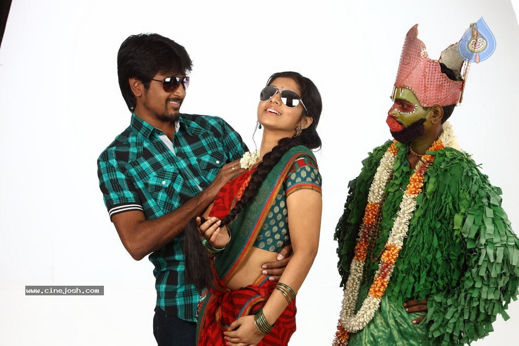 Manam Kothi Paravai Tamil Movie Stills - 10 / 27 photos