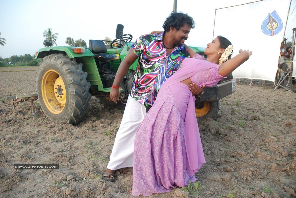 Mayavaram Tamil Movie Hot Stills - 2 / 41 photos